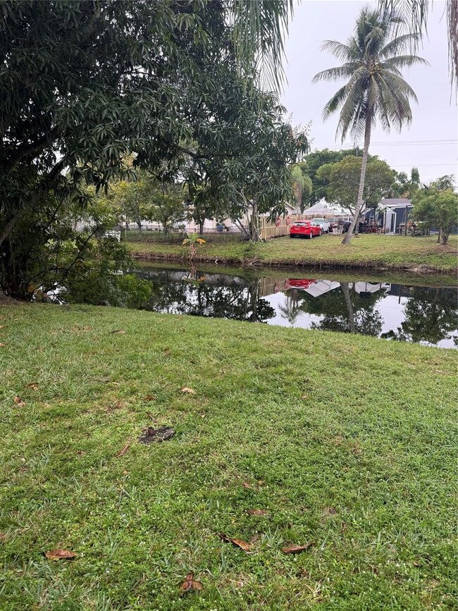 Building Photo - 1477 NW 12th Ave