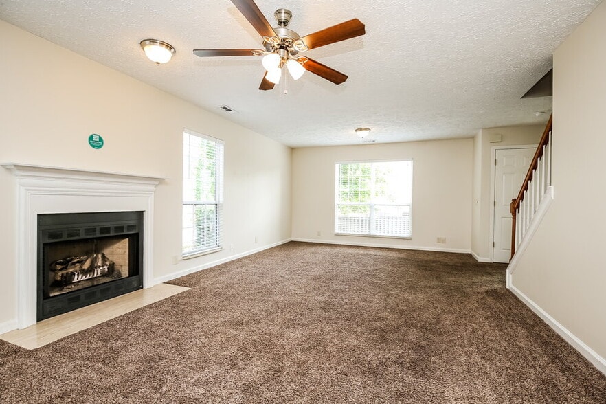 Building Photo - 3508 Glenfalls Dr