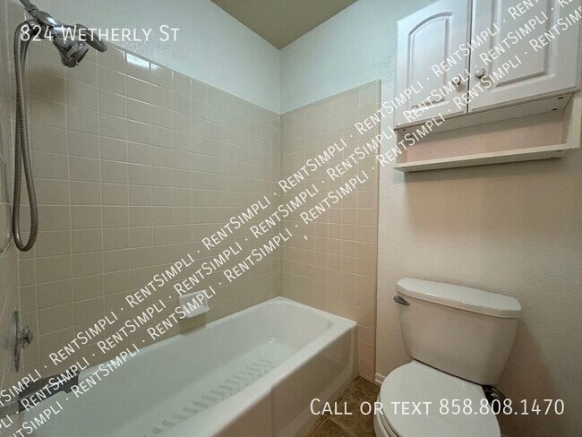 Building Photo - 824 Wetherly St