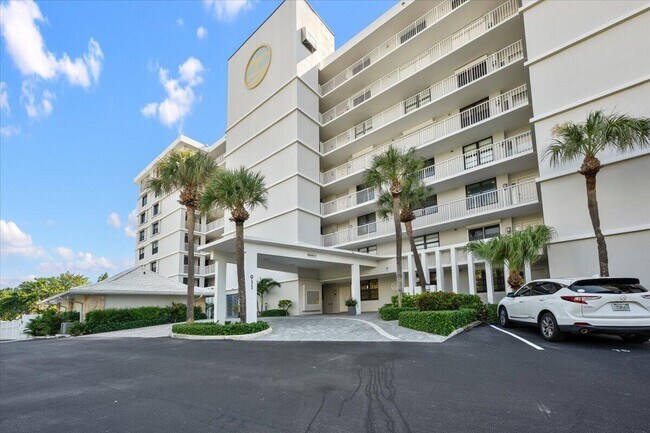 Building Photo - 911 Ocean Dr
