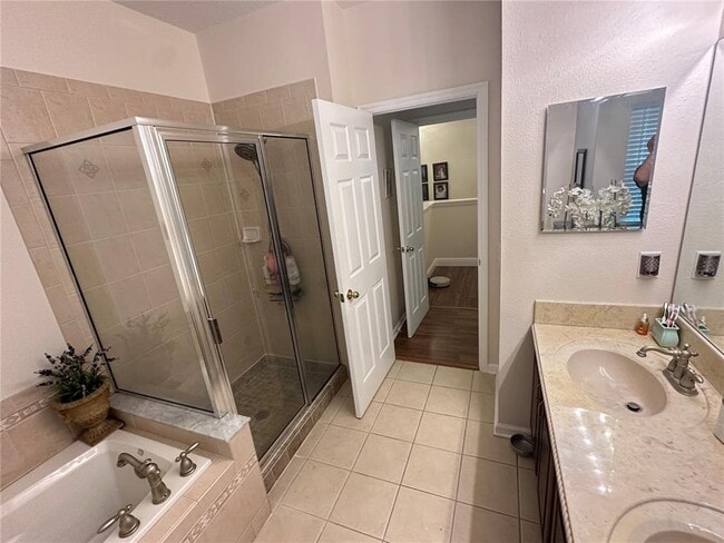 Building Photo - 8929 Silk Bay Pl