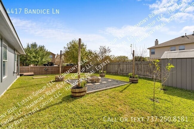 Building Photo - 4417 Bandice Ln