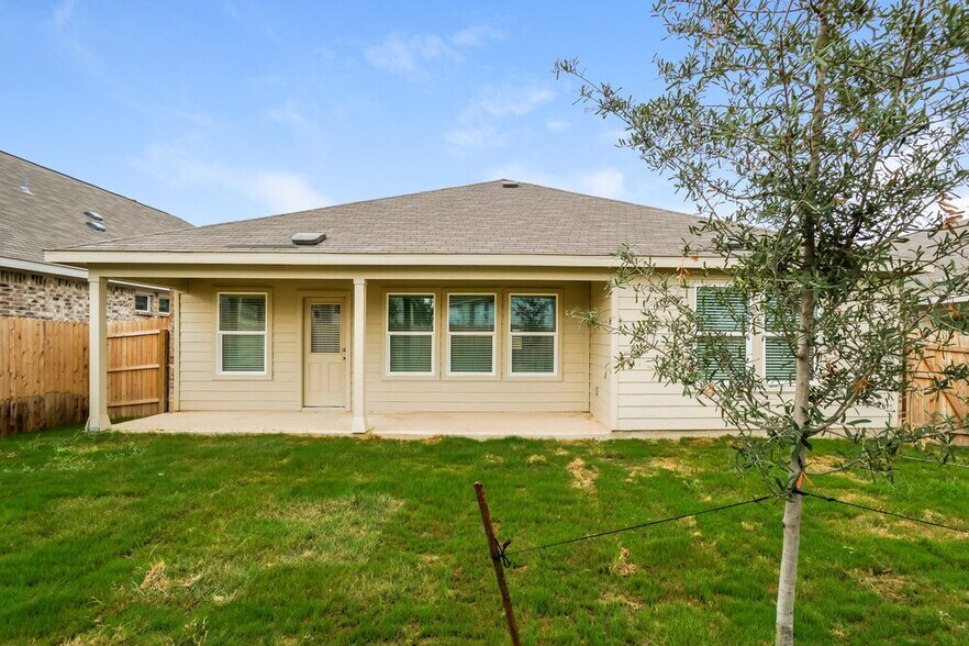 Building Photo - 6608 Brandy Path