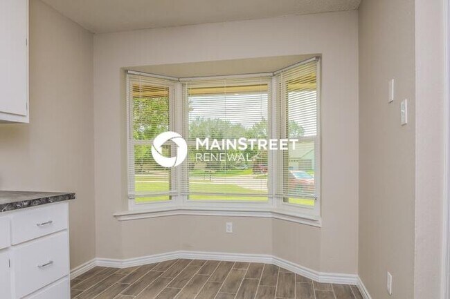 Building Photo - 3 Bedroom Pet-Friendly Home in ROCKWALL, T...