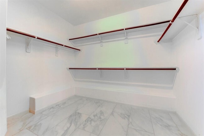 Building Photo - 27502 Wilson Run Ln