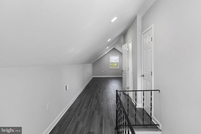 Building Photo - 4707 Tuckerman St