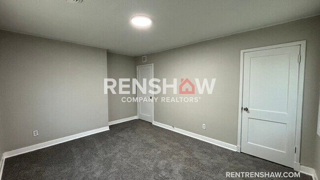 Building Photo - 1911 Quinn Ave