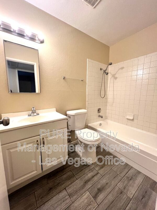 Building Photo - 5614 Reuben St