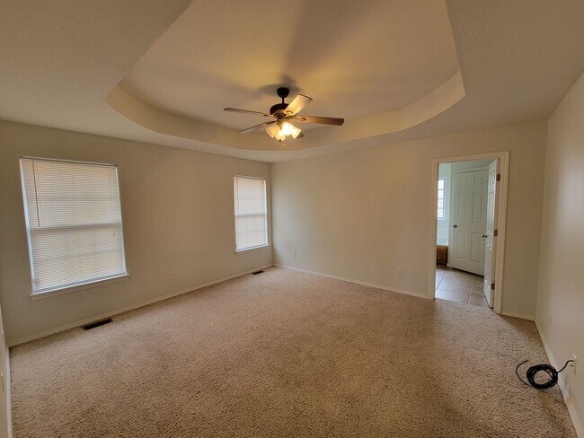 Building Photo - All brick 3 bedroom house