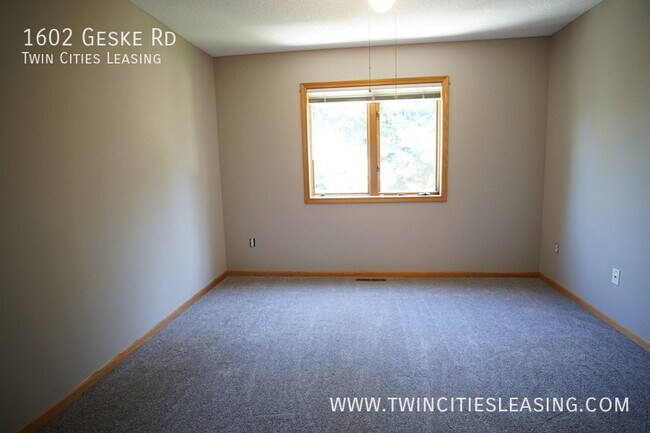 Building Photo - 1602 Geske Rd