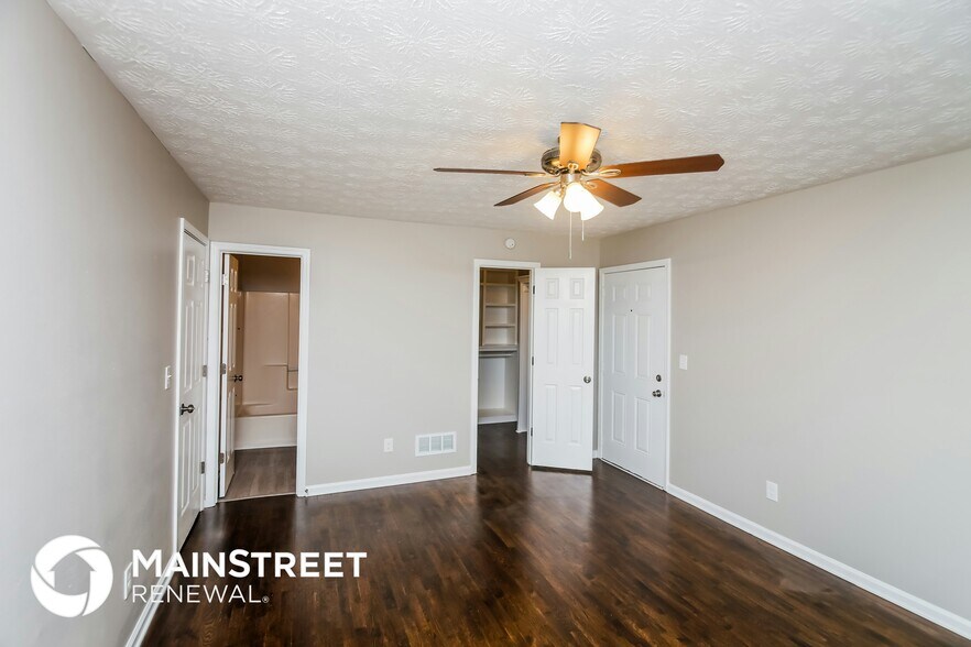 Building Photo - 3900 Saddlecreek Dr