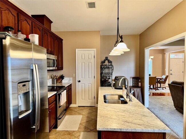 Building Photo - 4701 Mitford Cir