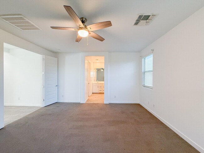 Building Photo - 3811 S 64th Dr