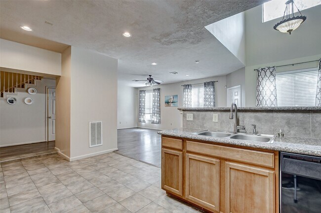 Building Photo - 3742 E Ashford Villa Ln