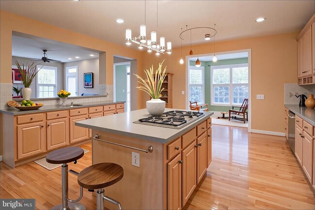 Building Photo - 13299 Scotch Run Ct