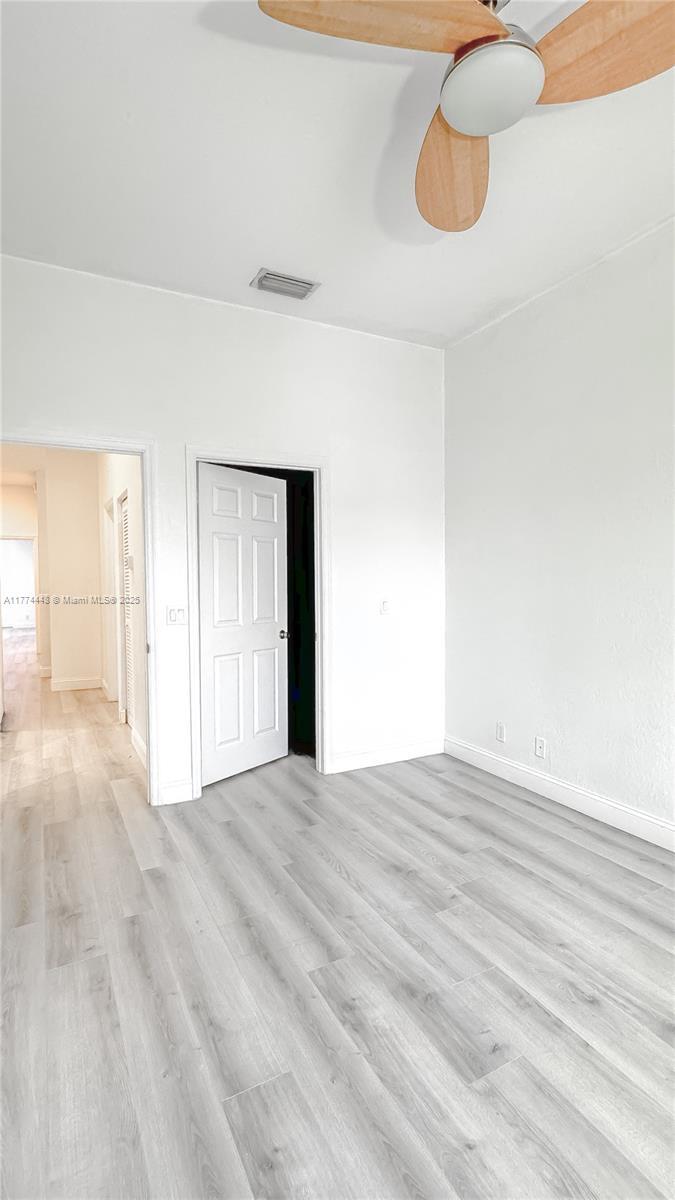 Building Photo - 5737 NW 119th Dr