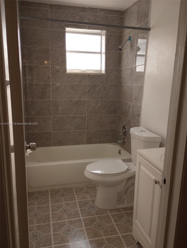 Building Photo - 5845 Blueberry Ct