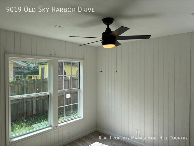 Building Photo - 9019 Old Sky Harbor Dr