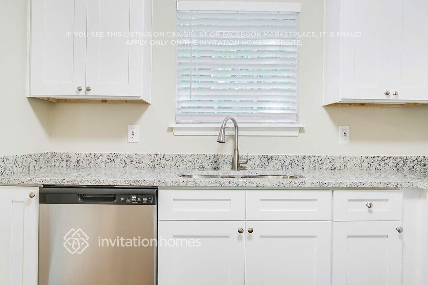 Building Photo - 2074 Shoals Way