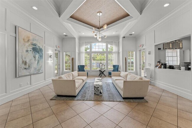 Building Photo - 12825 Madison Pointe Cir