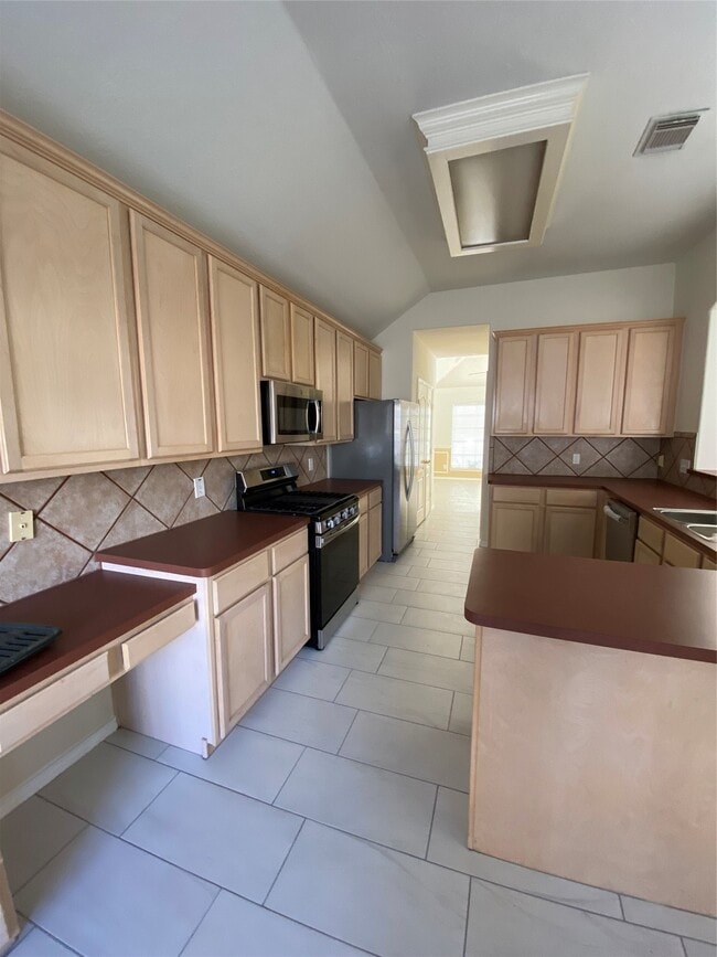 Building Photo - 17702 Forest Haven Trail