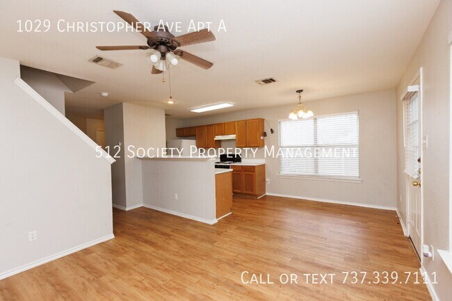 Building Photo - 1029 Christopher Ave