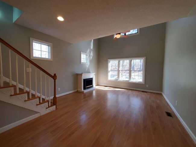 Building Photo - 958 Flynn McPherson Rd