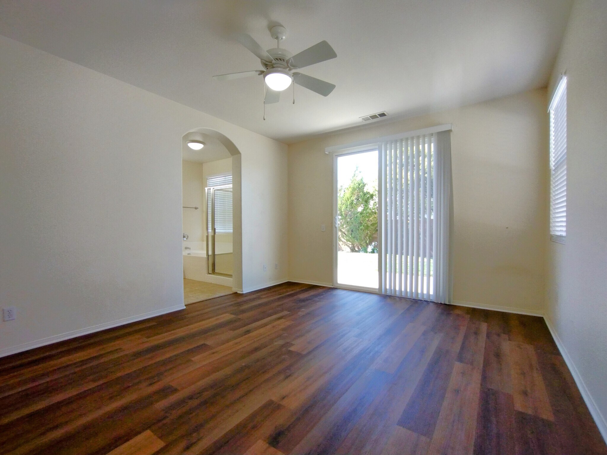 Master bedroom with & patio - 311 Bogie St