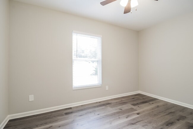 Building Photo - 1035 McKinnon Ave