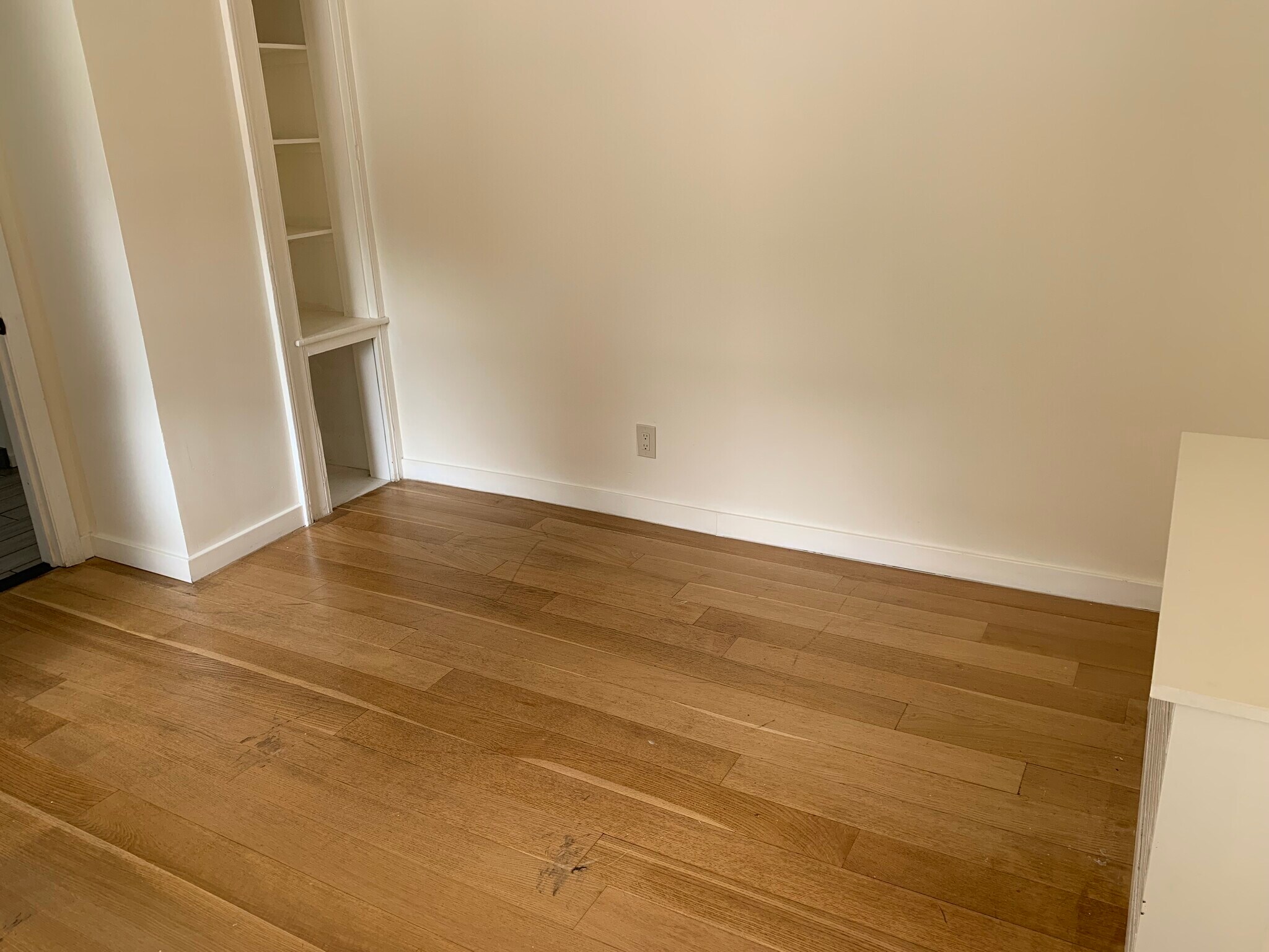 Building Photo - 424 Dixwell Ave