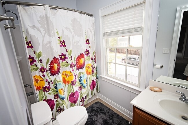 Building Photo - 856 Harborside Ln