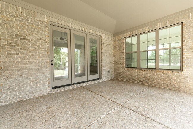 Building Photo - 8027 Christian Ct