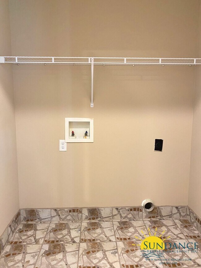 Building Photo - Adorable 3 Bedroom Home in Fort Walton Beach