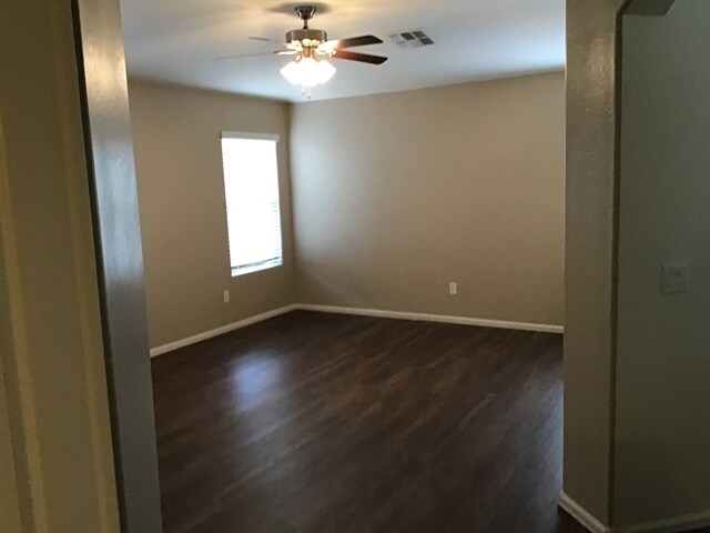 Building Photo - 10338 W Wood St