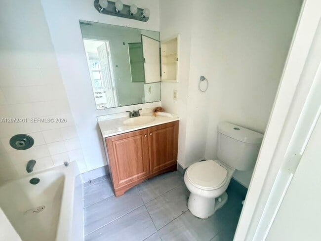 Building Photo - 701 SW 148th Ave