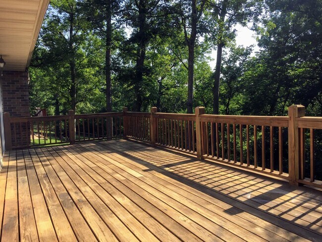 Building Photo - 4Bed/3Bath, Ranch-Style Home in Wooded Area