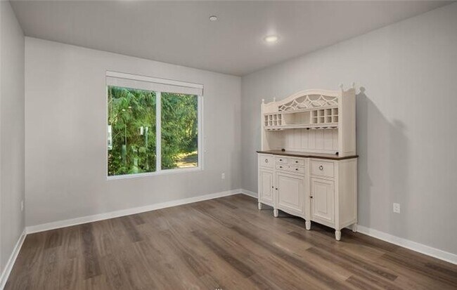 Building Photo - Newer Construction 3-Bedroom Home with Smart Features, Tandem Garage & Community Amenities