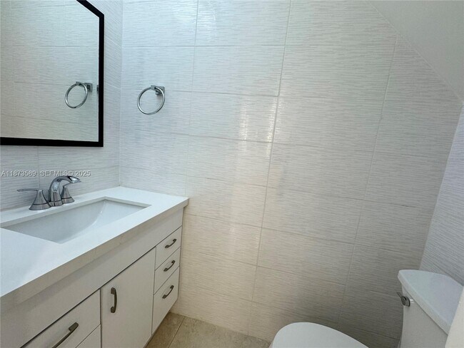 Building Photo - 3768 NE 167th St