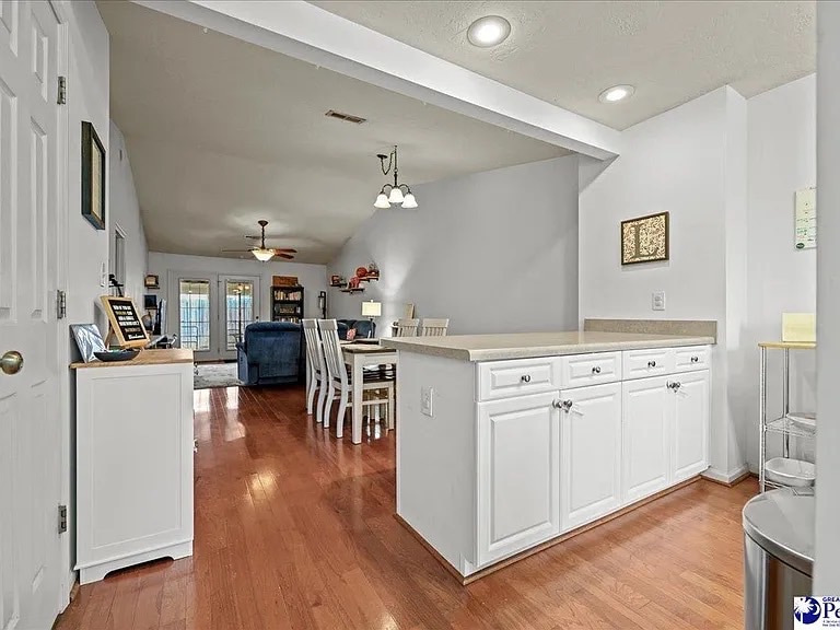 Building Photo - 3040 Combray Cir