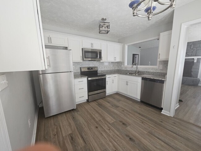 Building Photo - 509 Auburndale Ln