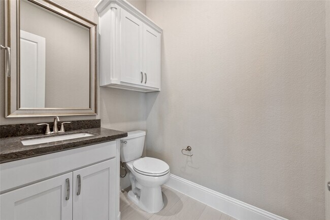 Building Photo - 813 Gallant Fox Trail