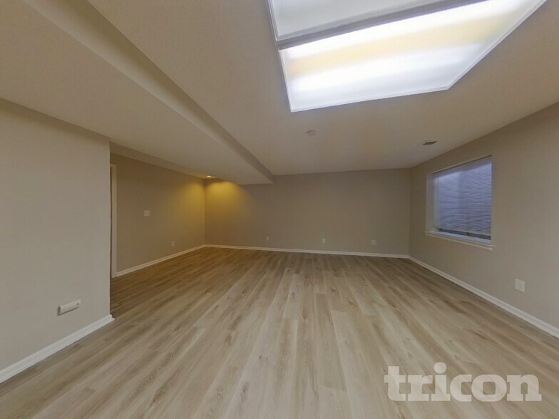 Building Photo - 9516 Sherrelwood Ln