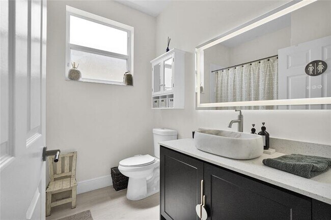 Building Photo - 6386 NW 78th Pl