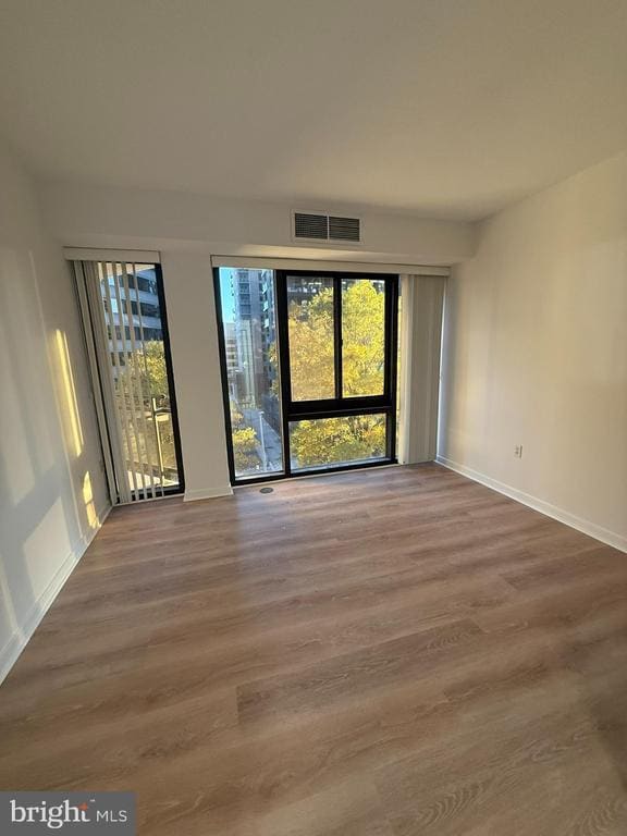 Building Photo - 1530 Key Blvd