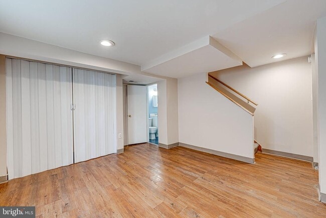 Building Photo - 2400 Huntington Ave