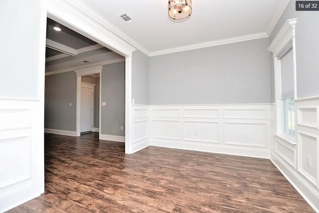 Building Photo - 3948 Crusader Ct