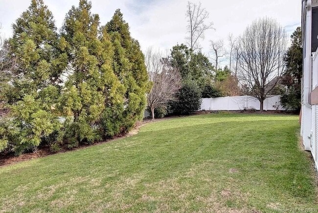 Building Photo - 3932 Powhatan Pkwy