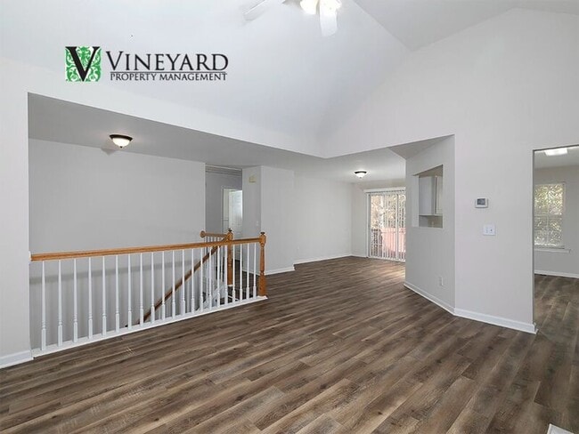 Building Photo - 3684 Autumn View Dr