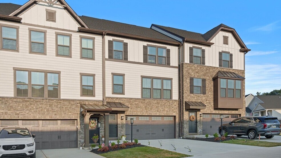 Primary Photo - 6003 Ruby Wy