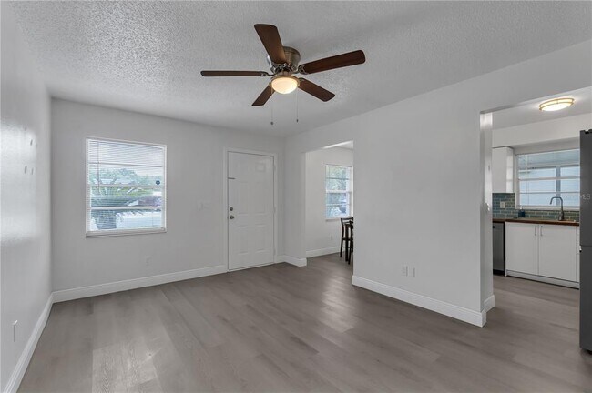 Building Photo - 2930 Slippery Rock Ave